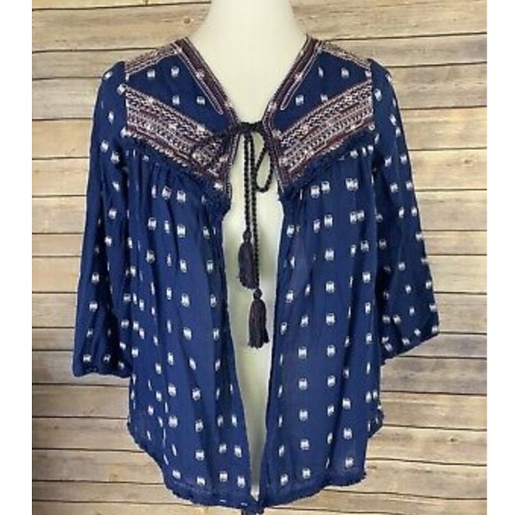 Tassel Tie Open Blouse - Picture 2 of 4